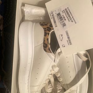 Alexander McQueen little girl shoes 32c. Only worn twice